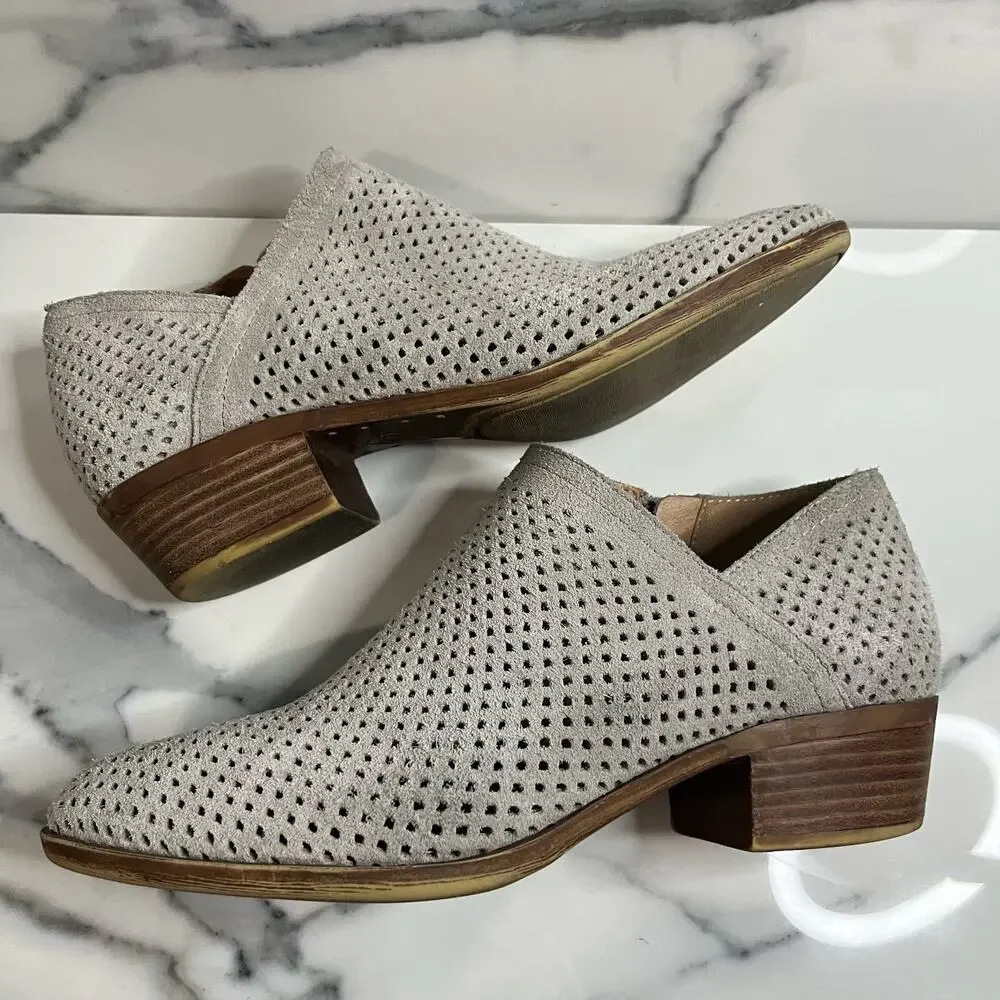 Lucky Brand Gray Suede Perforated Baylah Bootie Sz 9 Boho Minimalist Festival